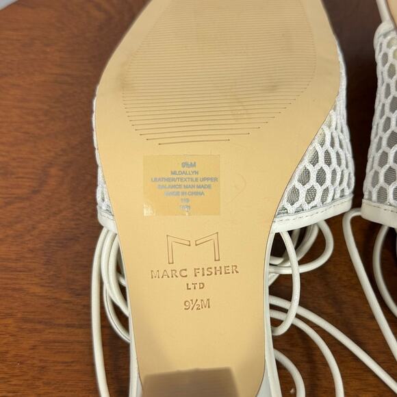 Marc Fisher LTD Dallyn Ankle Tie Sandal in Ivory Size 9.5 - Picture 9 of 9